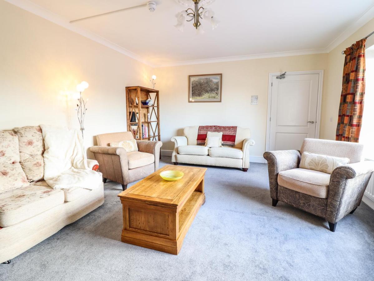 Villa Maesbury Manor Oswestry Esterno foto